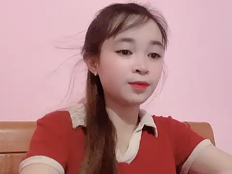 Snapshot of Suna7383 chatting on October 15, 5:24 pm Suna7383 online show from October 15, 5:24 pm