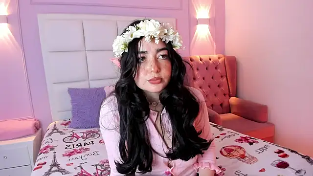 Ashleypetit online show from August 7, 1:24 pm