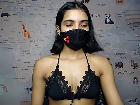 Snapshot of Sweetangle24 chatting on September 17, 9:33 am Sweetangle24 online show from September 17, 9:33 am