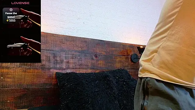 JhosuaVega online show from September 25, 1:20 am