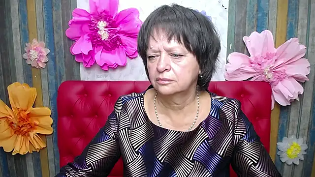 Snapshot of MaltaFora chatting on October 2, 11:06 am MaltaFora online show from October 2, 11:06 am