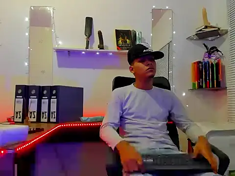 xxKamadevaxx online show from March 12, 12:33 pm