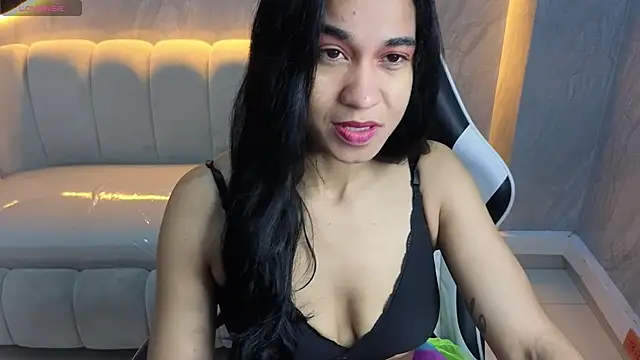 Maia Tx online show from November 8, 1:00 pm