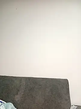 April Becker online show from November 25, 3:28 am