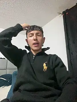 Snapshot of NaytonFreeman chatting on September 30, 11:32 pm NaytonFreeman online show from September 30, 11:32 pm