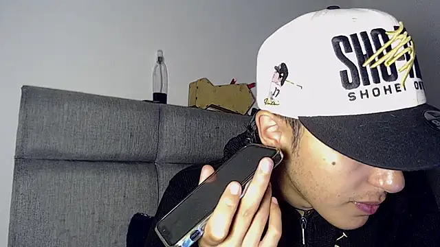 Snapshot of NaytonFreeman chatting on October 15, 12:22 am NaytonFreeman online show from October 15, 12:22 am