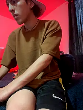 Snapshot of NaytonFreeman chatting on November 13, 11:09 am NaytonFreeman online show from November 13, 11:09 am