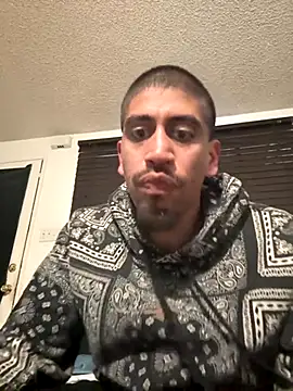 busnfatnutsLildee online show from November 24, 6:57 am