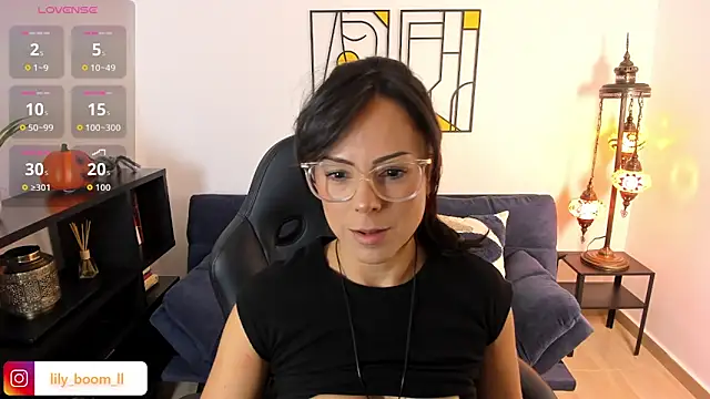 Lyliboomm online show from October 23, 9:46 pm