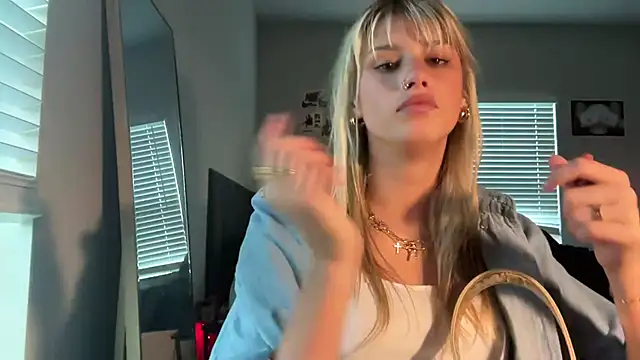 AnnGrayson online show from September 24, 8:12 pm