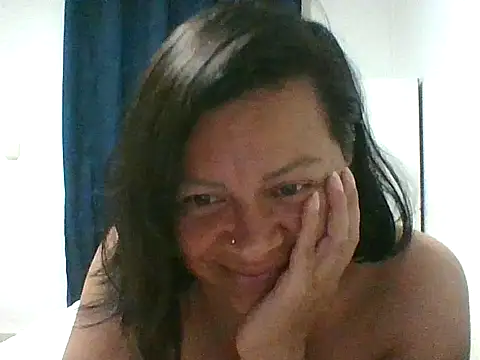 adri89-g online show from September 19, 3:41 am