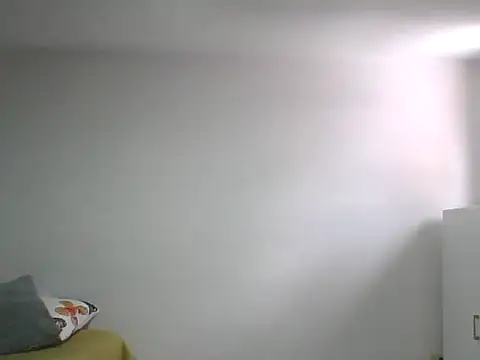 adri89-g online show from November 9, 4:16 pm