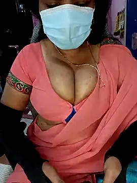 Snapshot of KannadaTamilTeluguBeauty chatting on February 5, 5:12 am KannadaTamilTeluguBeauty online show from February 5, 5:12 am