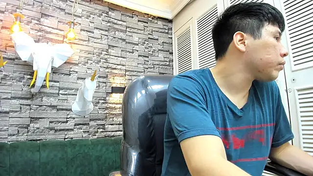 Snapshot of Nick_Wolff chatting on October 2, 8:27 pm Nick Wolff online show from October 2, 8:27 pm