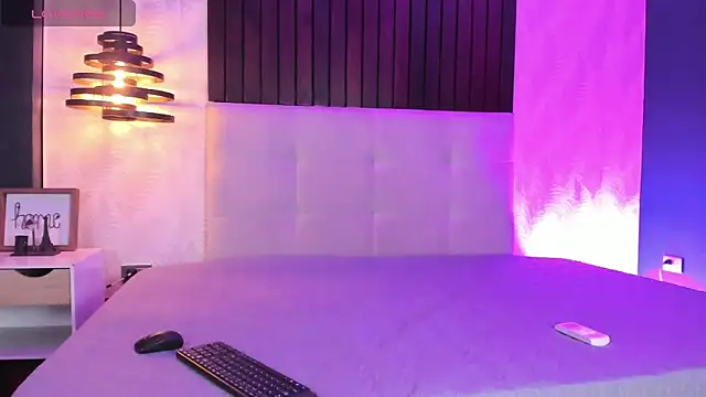 SandroVeyra online show from September 30, 8:03 pm