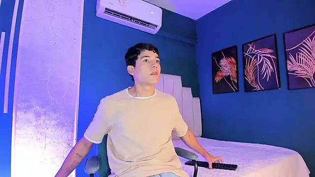 SandroVeyra online show from October 21, 12:44 am