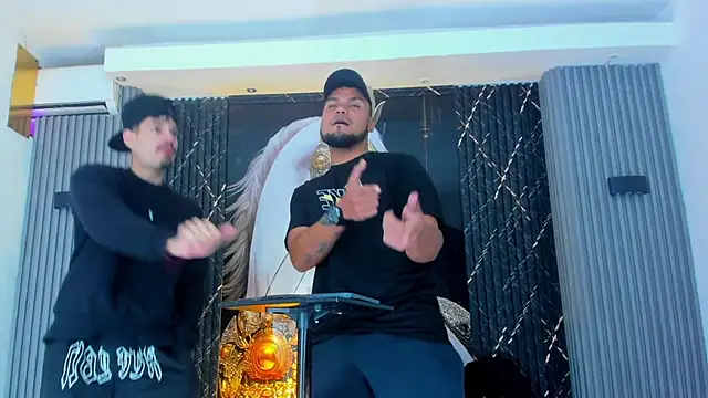 Snapshot of Iam_Steven chatting on November 8, 1:11 pm Iam Steven online show from November 8, 1:11 pm