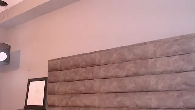 Aliciabloom online show from October 4, 12:36 pm