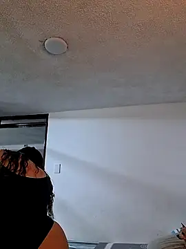 Aliciabloom online show from October 12, 8:41 pm