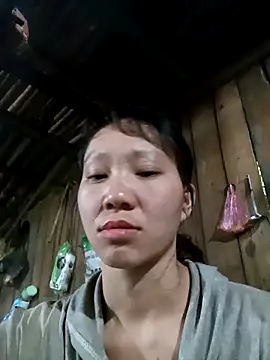 bonnie-00 online show from October 16, 11:28 pm