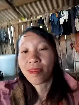 bonnie-00 online show from November 29, 8:39 am