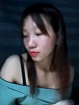 bonnie-00 online show from April 29, 2:54 pm