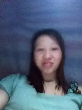 bonnie-00 online show from May 1, 4:11 pm