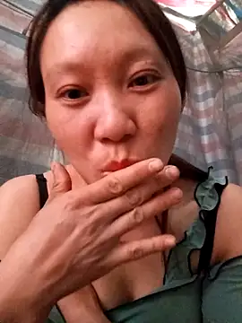 bonnie-00 online show from May 2, 5:01 am