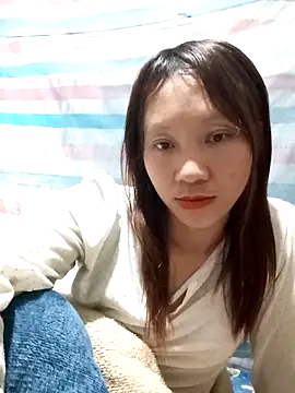 bonnie-00 online show from May 11, 4:29 am