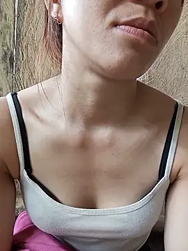 bonnie-00 online show from May 31, 3:36 am