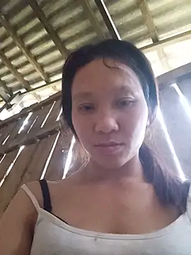 bonnie-00 online show from July 7, 11:25 am