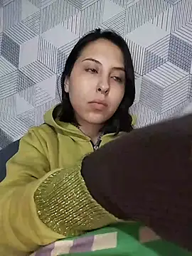 Snapshot of scarletoficial chatting on July 6, 12:07 am scarletoficial online show from July 6, 12:07 am