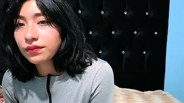 Sullyoonn online show from October 24, 11:23 pm