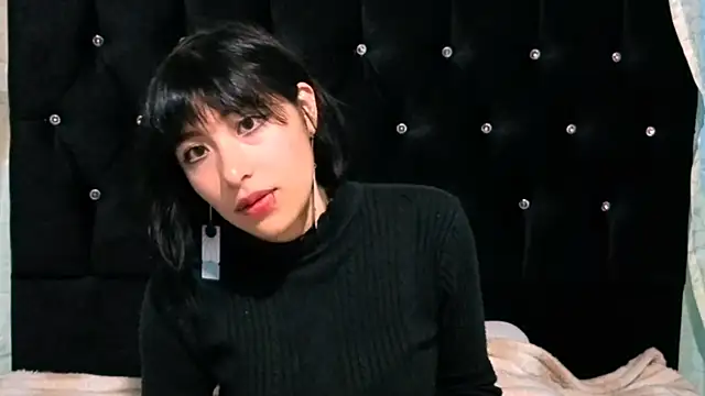 Sullyoonn online show from December 2, 1:11 am