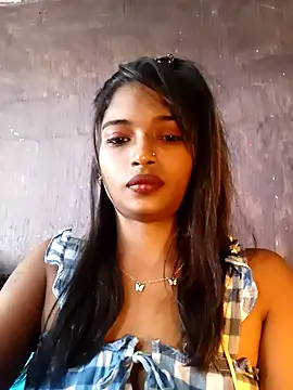 Snapshot of Alexia_holbert chatting on January 6, 7:01 am Alexia holbert online show from January 6, 7:01 am