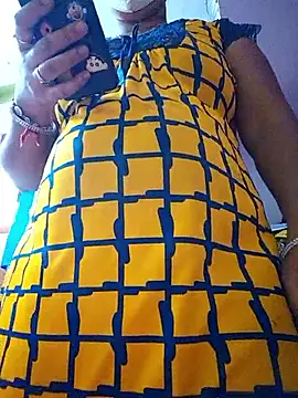 TAMI KAYAL online show from October 29, 6:15 am