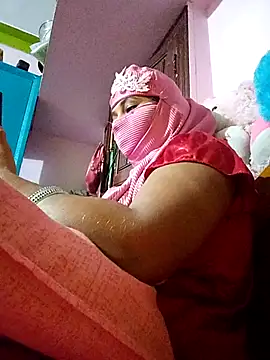 TAMI KAYAL online show from November 24, 5:01 pm