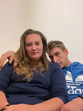 Snapshot of CurvySabrina chatting on September 22, 8:44 pm CurvySabrina online show from September 22, 8:44 pm