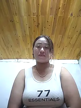 Dung x online show from March 12, 1:50 pm