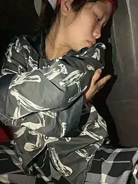 Van xx online show from November 5, 7:58 pm