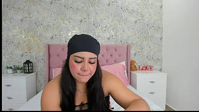 SienaWild online show from November 6, 4:35 am