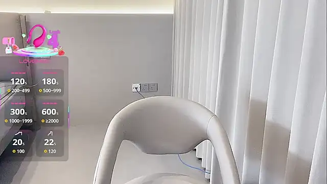 Snapshot of janequeen chatting on October 22, 11:54 am janequeen online show from October 22, 11:54 am