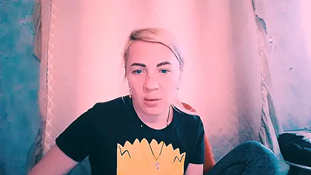 EmmaCat  online show from October 31, 9:32 am