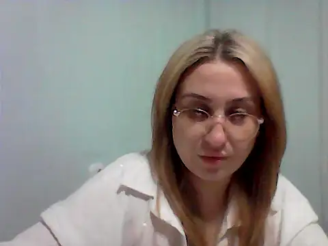 Osyvera online show from October 7, 5:10 pm