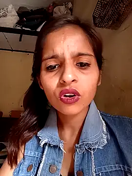 Saloni-Gupta online show from September 21, 9:55 am