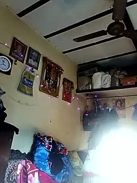 Saloni-Gupta online show from January 12, 10:09 am