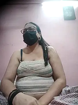 thehotlady online show from September 27, 5:12 am