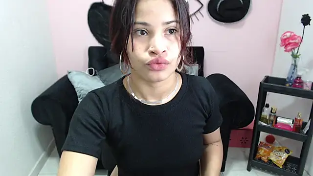 mia sexgirl online show from November 24, 12:38 pm