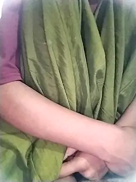 Snapshot of Rapunzal chatting on February 6, 6:22 pm Rapunzal online show from February 6, 6:22 pm