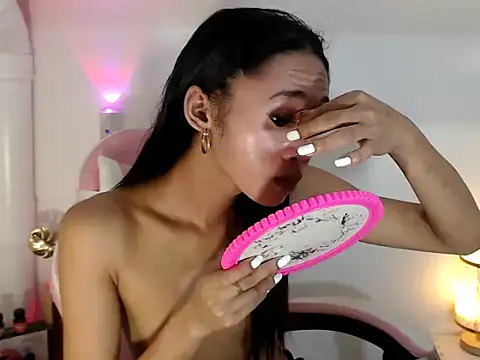 Snapshot of xxxgoddesnicolexxx chatting on September 17, 11:39 pm xxxgoddesnicolexxx online show from September 17, 11:39 pm